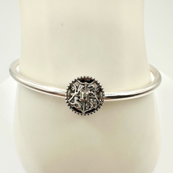 Pandora Harry Potter, Hogwarts School of Witchcraft and Wizardry Charm - Picture 3 of 5